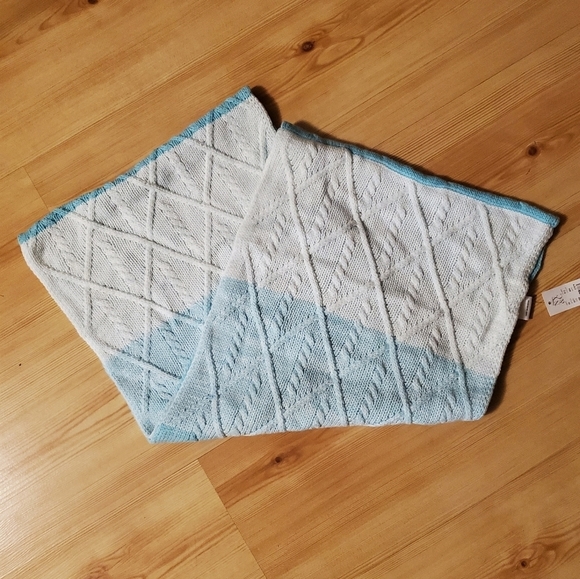 New York & Company Infinity Scarf ♾ NWT - Picture 2 of 4